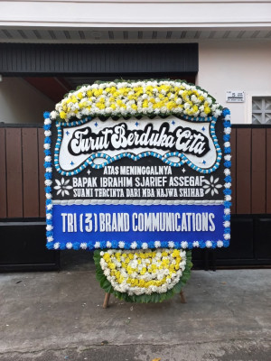Papan Bunga Duka di Taliabu Selatan